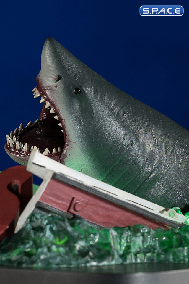 Jaws 50th Anniversary Statue (Jaws)