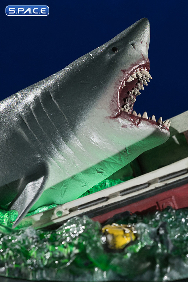 Jaws 50th Anniversary Statue (Jaws)