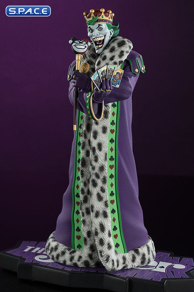 The Joker Purple Craze Statue by Ed McGuinness (DC Comics)