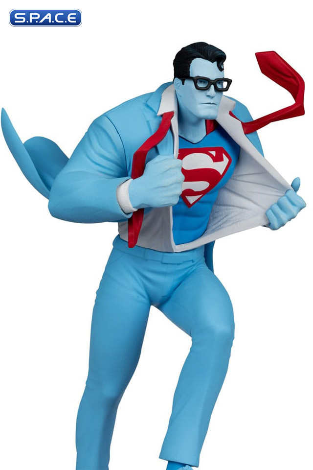 Superman red & blue Statue by Clayton Henry (DC Comics)