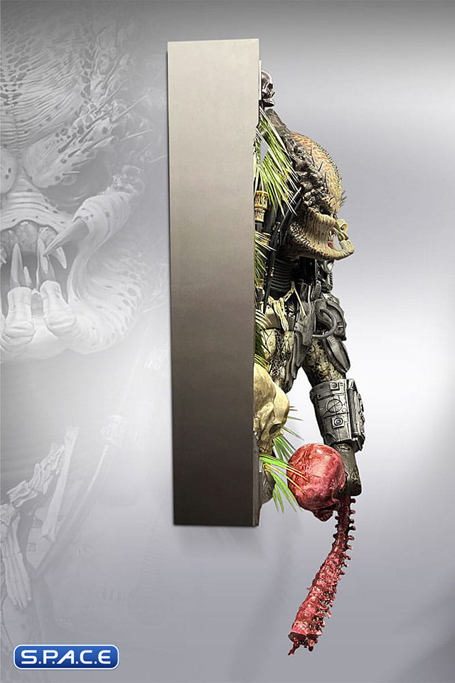 1:1 Predator Life-Size Wall Sculpture (Predator)