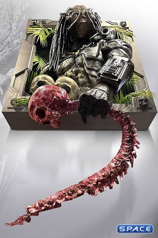 1:1 Predator Life-Size Wall Sculpture (Predator)