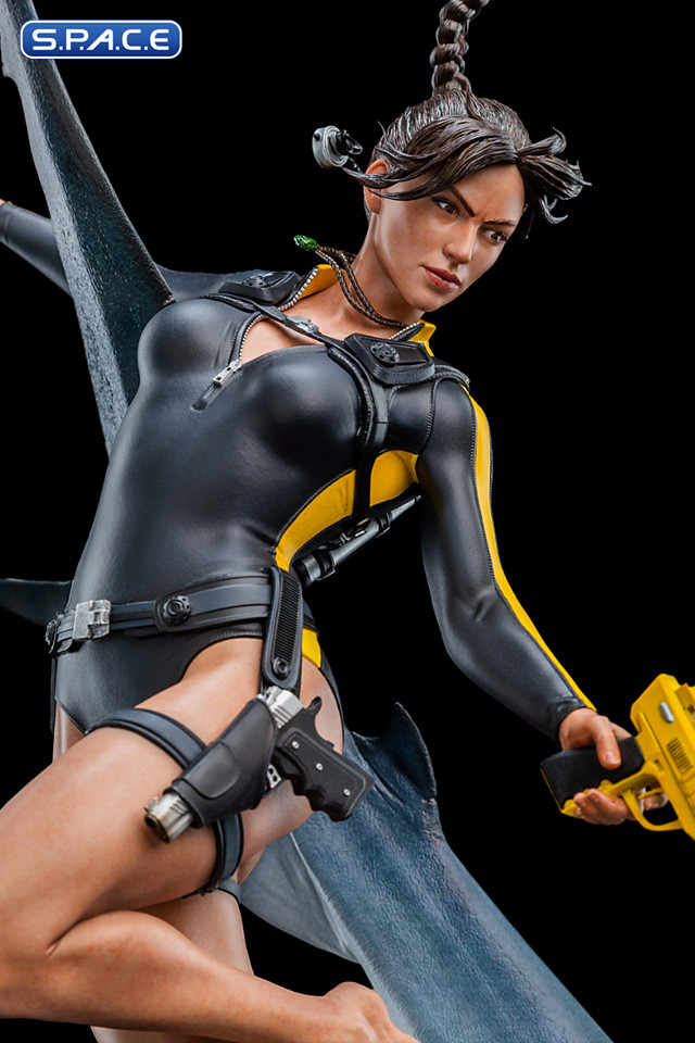 Lara Croft Quest for Avalon Statue (Tomb Raider)