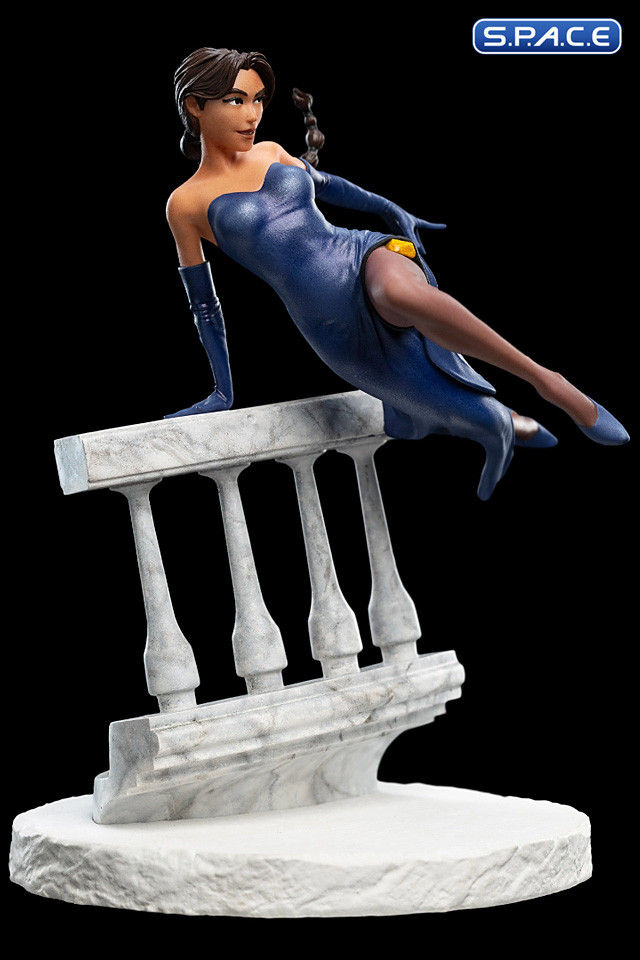 Lara Croft A Deal at the Opera Mini-Statue (Tomb Raider)