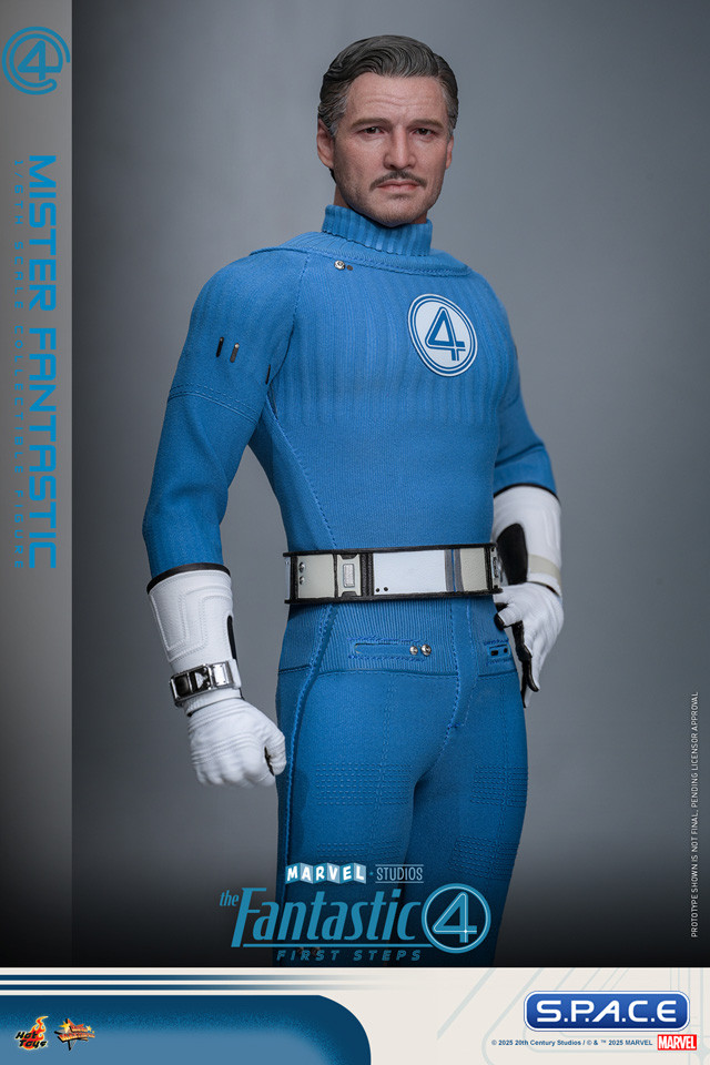 1/6 Scale Mister Fantastic Movie Masterpiece MMS821 (The Fantastic Four: First Steps)