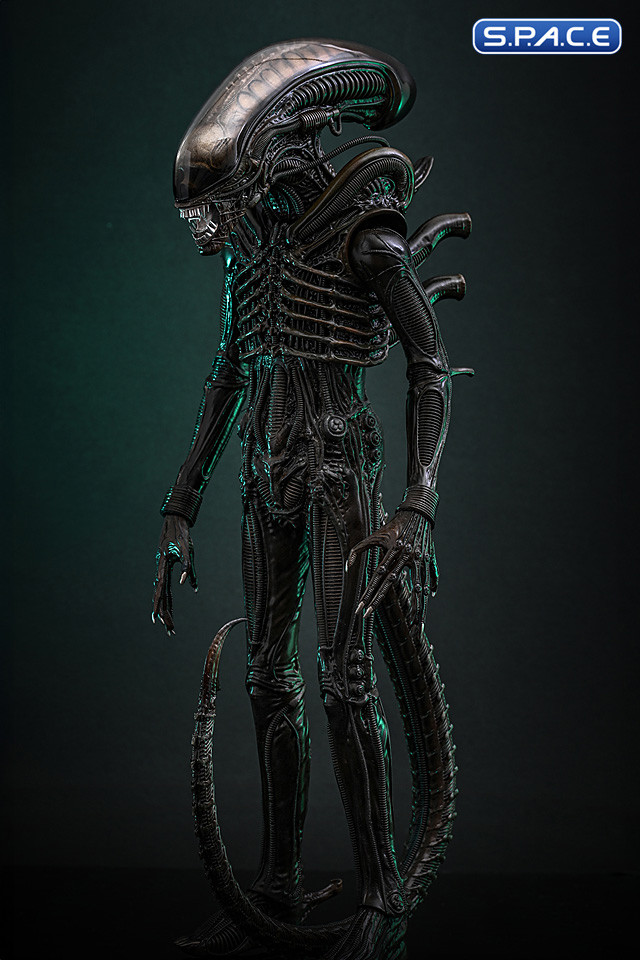 1/6 Scale Big Chap Alien Movie Masterpiece MMS826 (Alien)