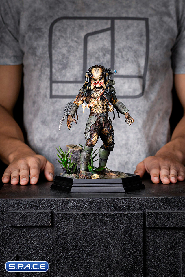 1/10 Scale Jungle Hunter Predator Art Scale Statue (Predator)