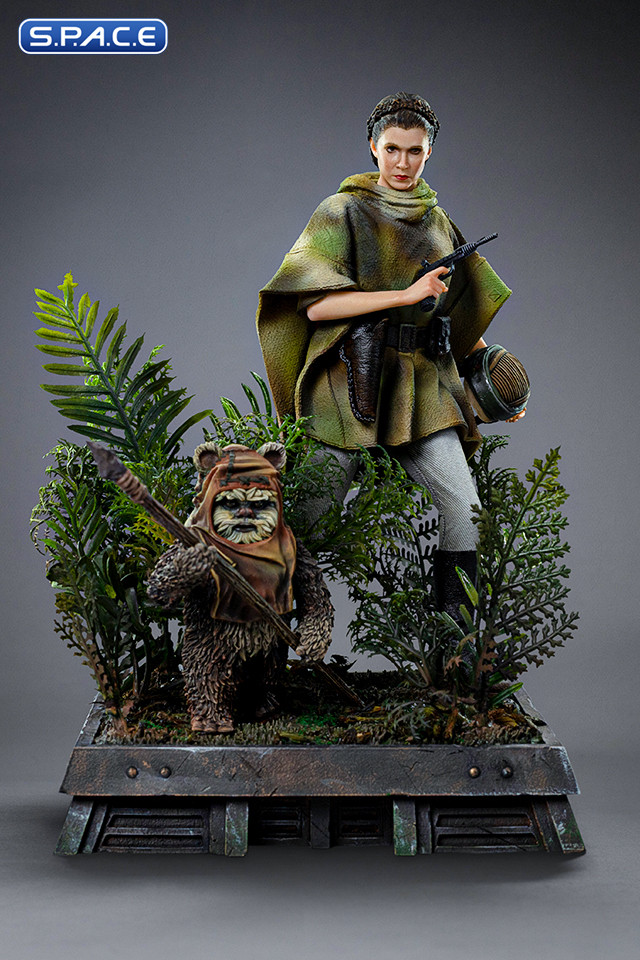 1/10 Scale Leia & Wicket Art Scale Statue (Star Wars)