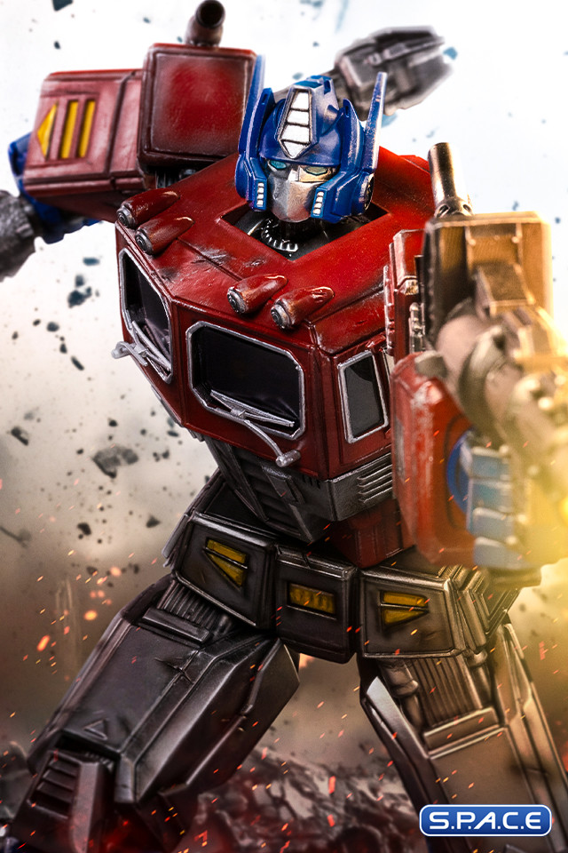 1/20 Scale Optimus Prime Demi Art Scale Statue (Transformers)