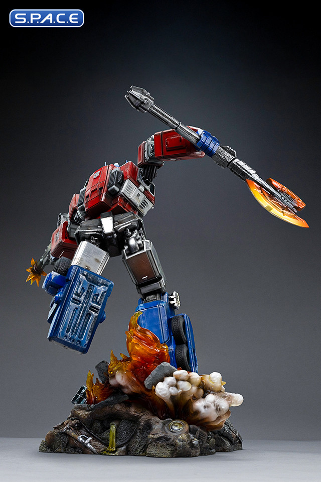 1/20 Scale Optimus Prime Demi Art Scale Statue (Transformers)