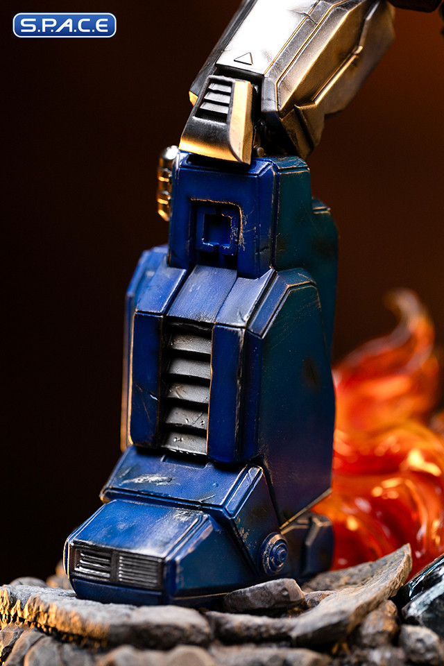 1/20 Scale Optimus Prime Demi Art Scale Statue (Transformers)