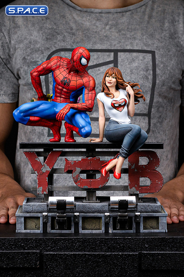 1/6 Scale Spider-Man & MJ Diorama (Marvel)