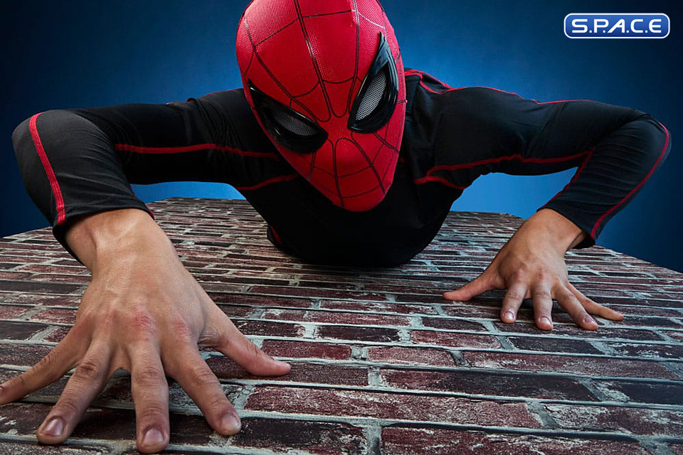 Electronic Expressive Mask (Spider-Man: Homecoming)