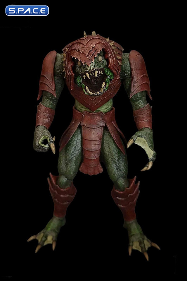 Leguae Striker (Savage Crucible)