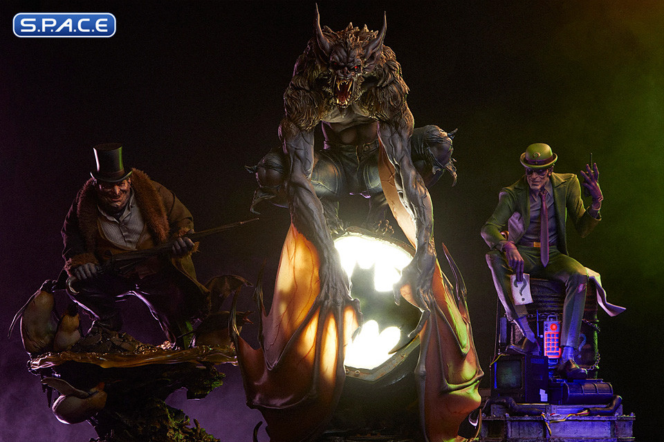 Man-Bat Premium Format Figure (DC Comics)