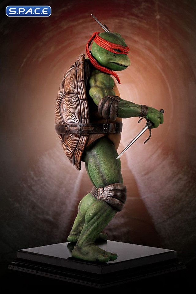 1/2 Scale Raphael Statue (Teenage Mutant Ninja Turtles)