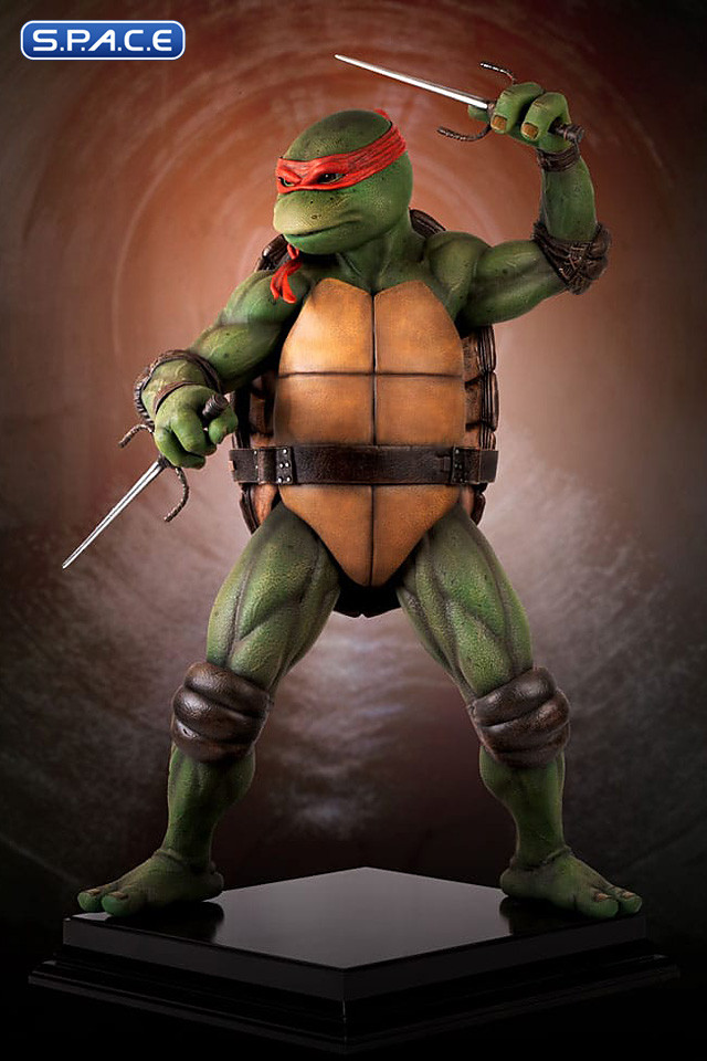 1/2 Scale Raphael Statue (Teenage Mutant Ninja Turtles)