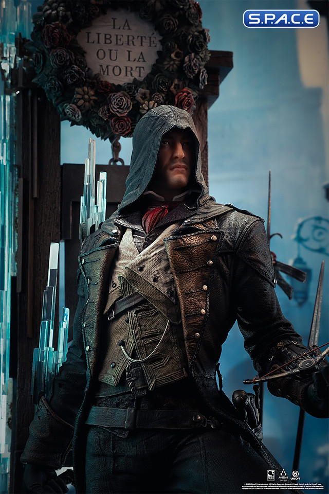 Animus Arno Statue (Assassins Creed Unity)