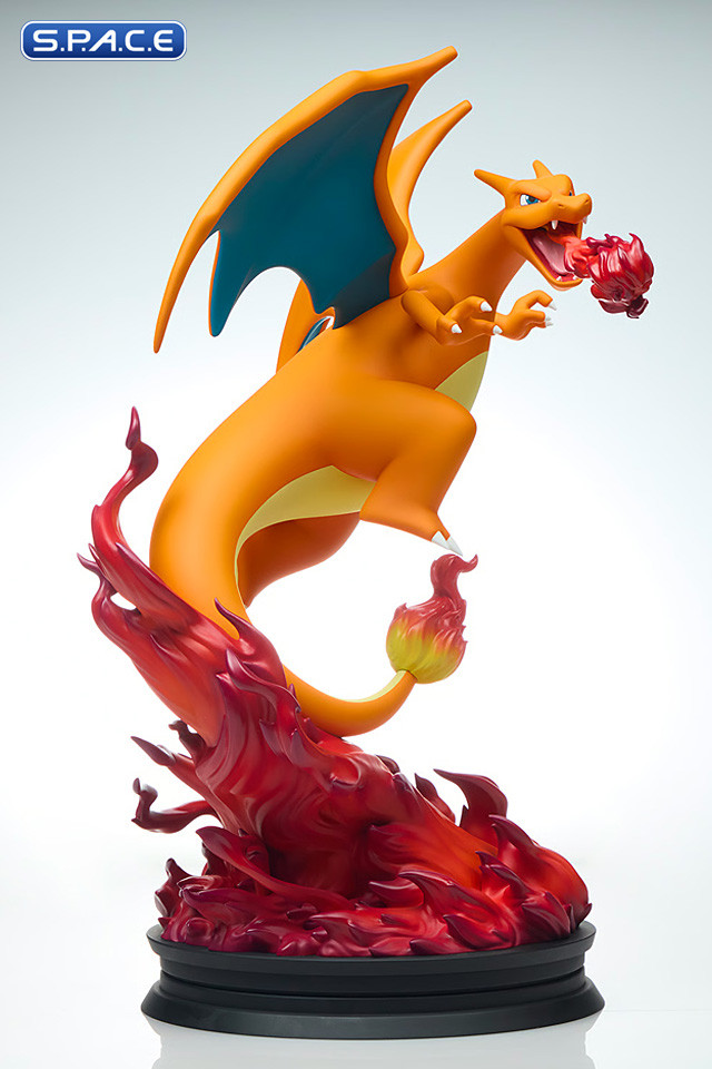 Glurak Statue (Pokemon)