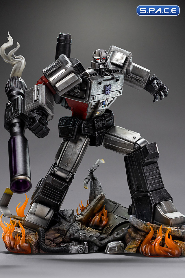 1/20 Scale Megatron Demi Art Scale Statue (Transformers)