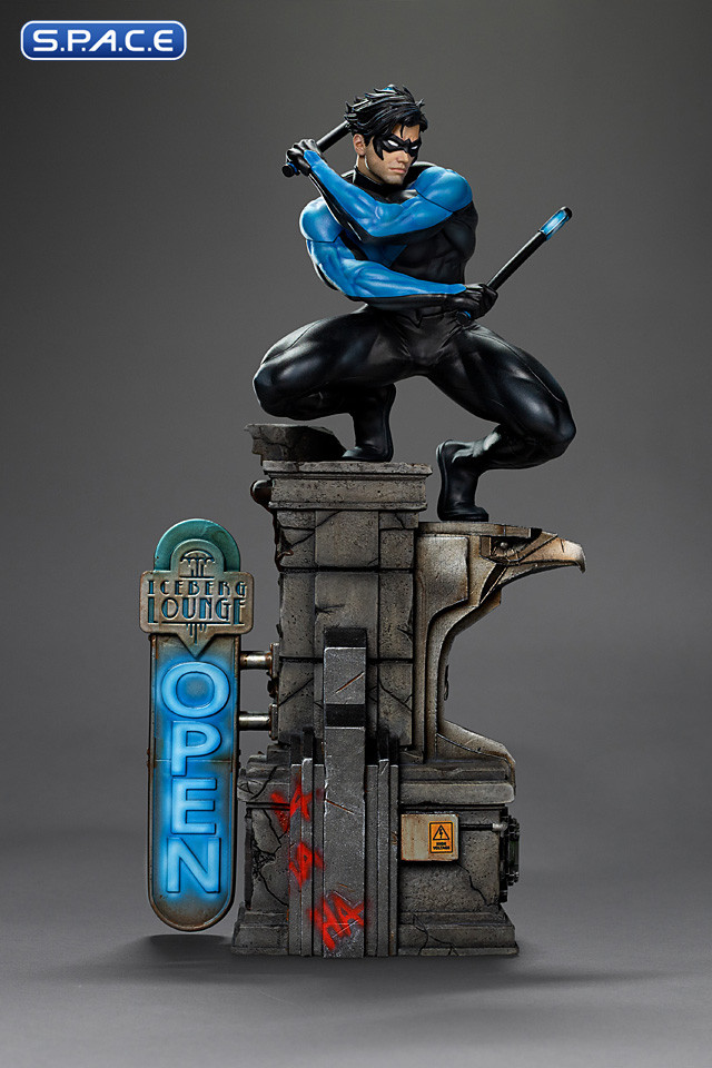 1/10 Scale Nightwing Art Scale Statue (DC Comics)