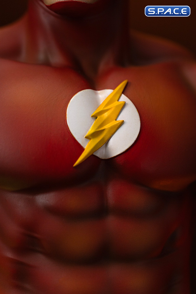1/4 Scale The Flash Legacy Replica Statue (DC Comics)