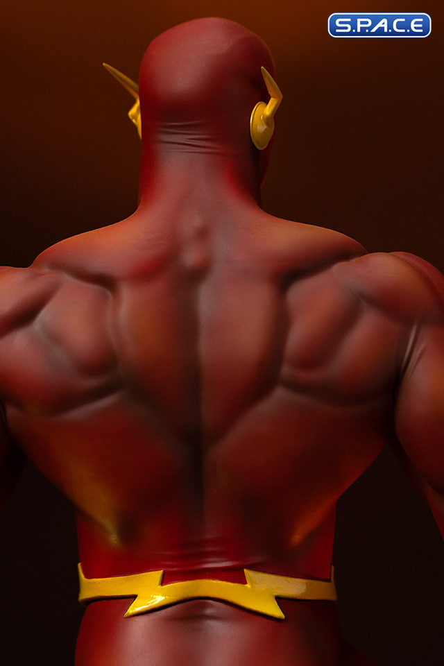 1/4 Scale The Flash Legacy Replica Statue (DC Comics)