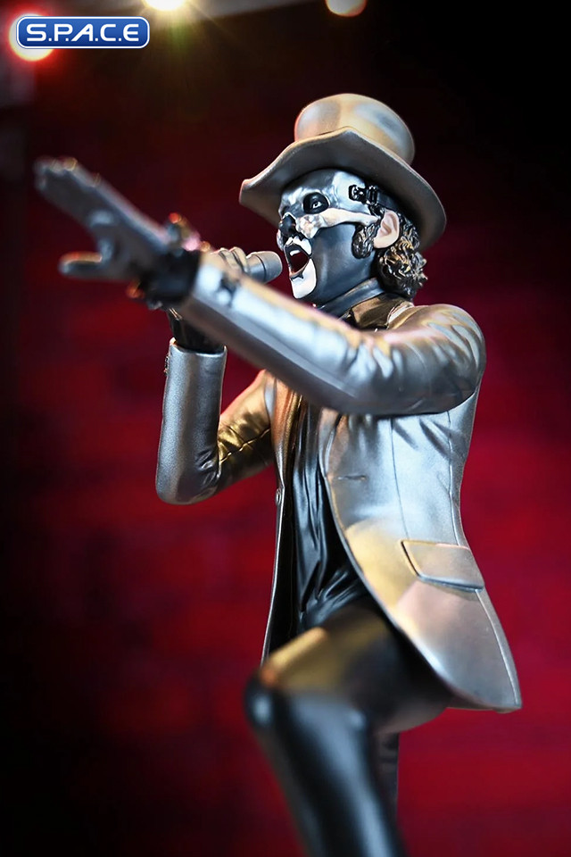 Papa V Perpetua Rock Iconz Statue - Top Hat Version (Ghost)