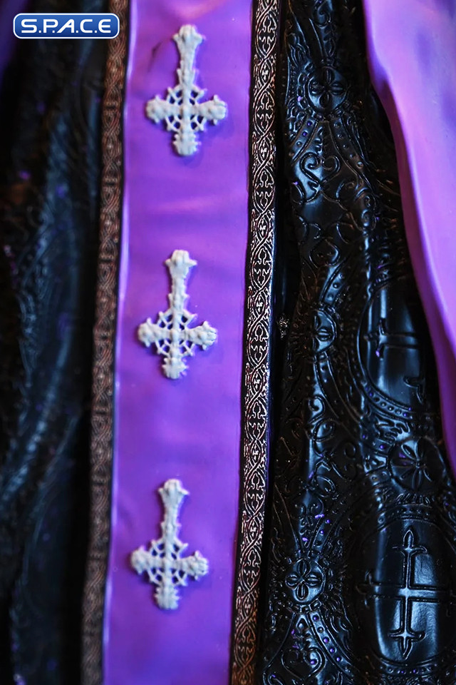 Papa V Perpetua Rock Iconz Statue - Purple Robes Version (Ghost)
