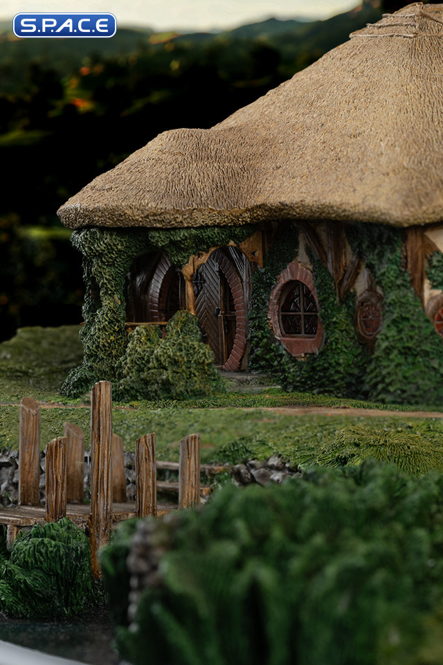 Green Dragon Inn Environment (Lord of the Rings)