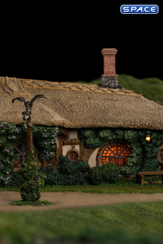 Green Dragon Inn Environment (Lord of the Rings)