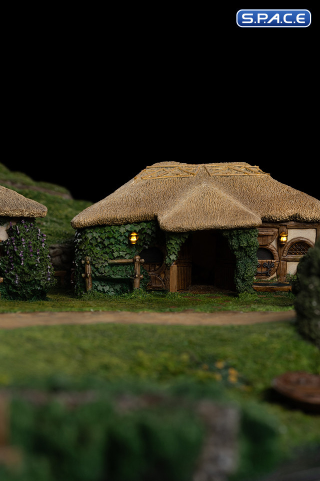 Green Dragon Inn Environment (Lord of the Rings)