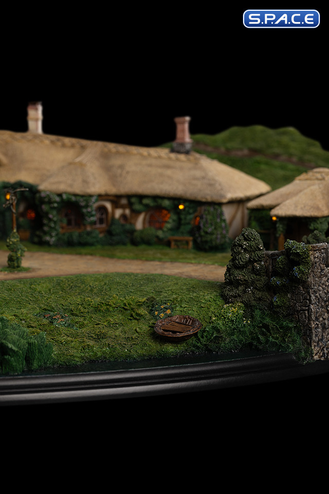 Green Dragon Inn Environment (Lord of the Rings)