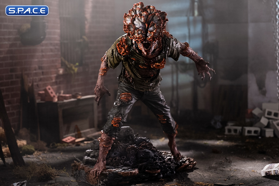 Clicker Statue (The Last of Us)