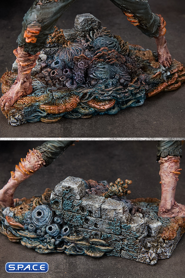 Clicker Statue (The Last of Us)