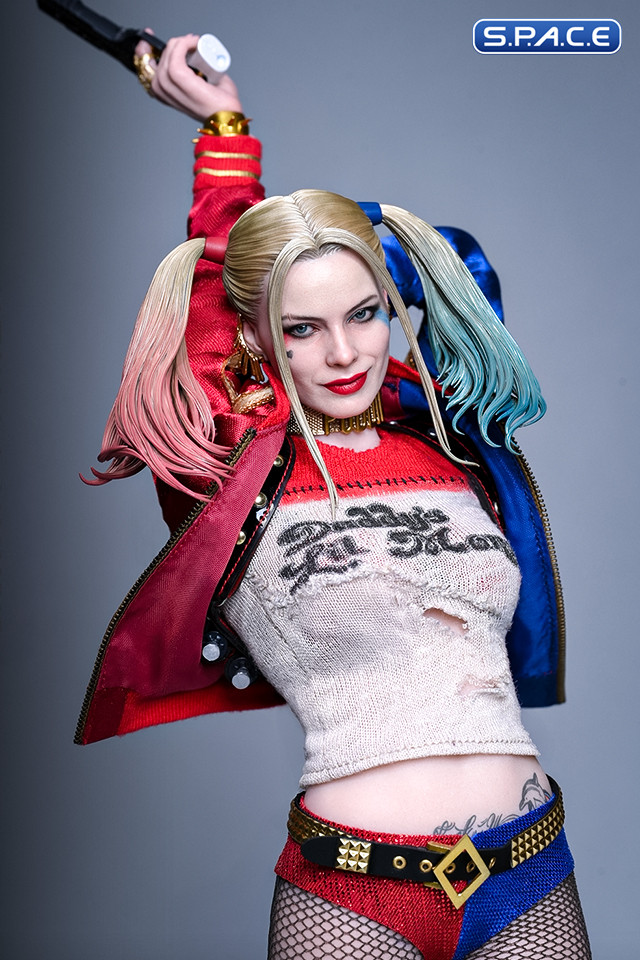 1/6 Scale Harley Quinn Movie Masterpiece MMS841 (Suicide Squad)