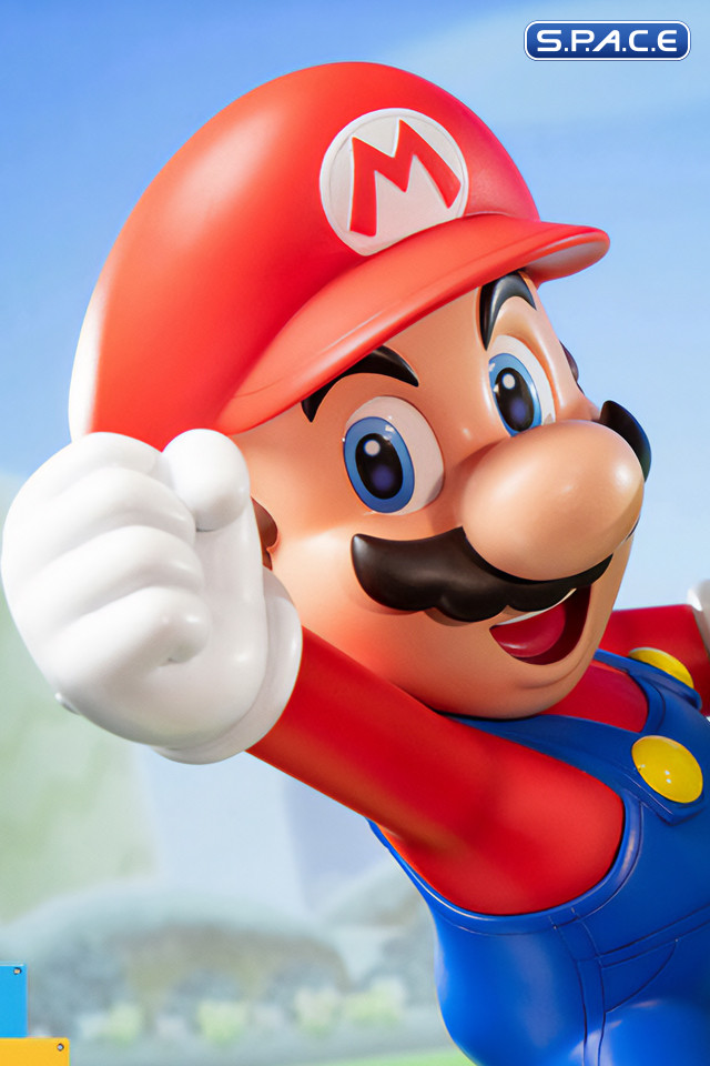 Mario and Yoshi Statue (Super Mario)