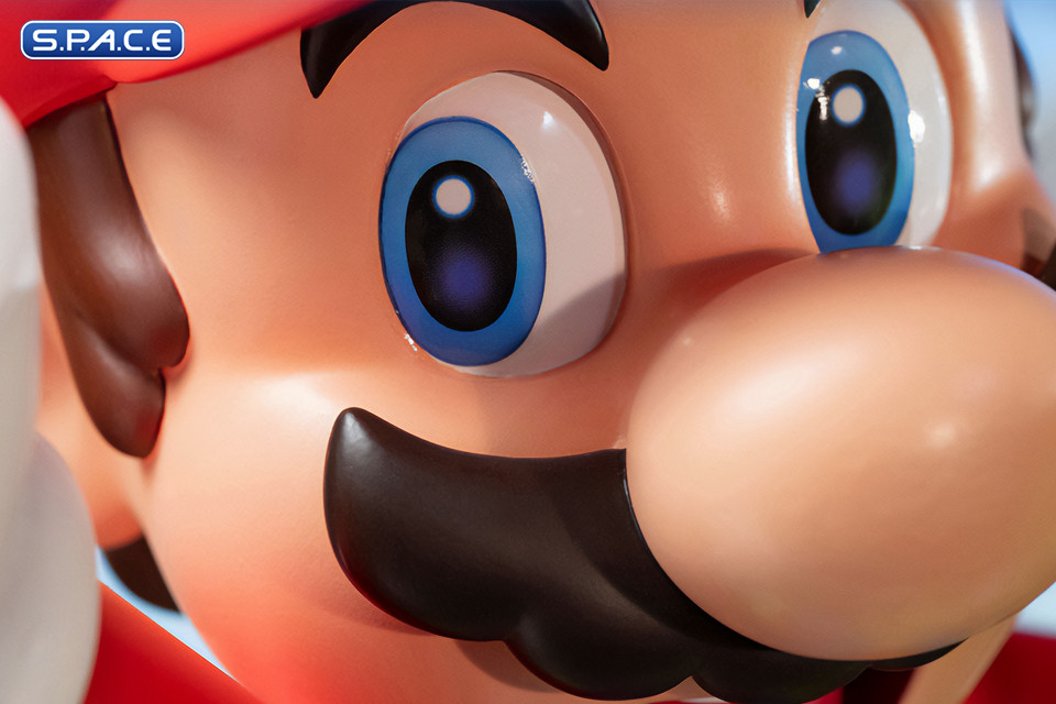 Mario and Yoshi Statue (Super Mario)