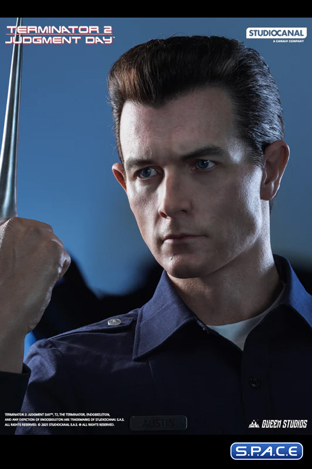 1:1 Scale T-1000 Life-Size Bust (Terminator 2: Judgment Day)