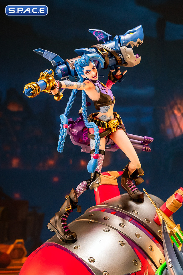 1/10 Scale Jinx & Warwick Diorama (2XKO)