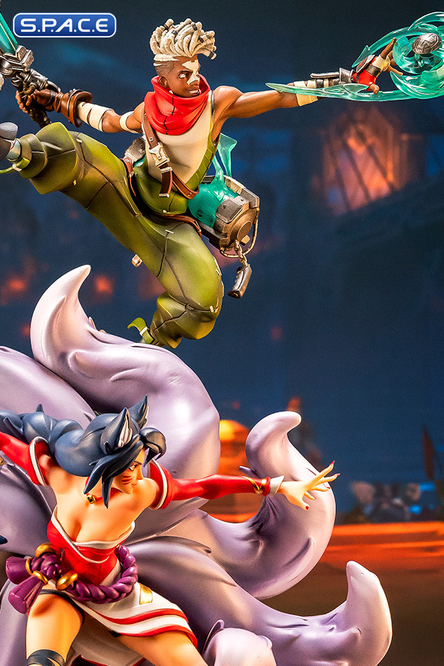 1/10 Scale Ekko & Ahri Diorama (2XKO)