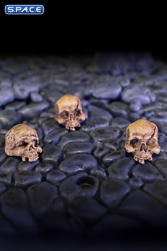 Deluxe Dungeon Savage Stand Set (Savage Crucible)