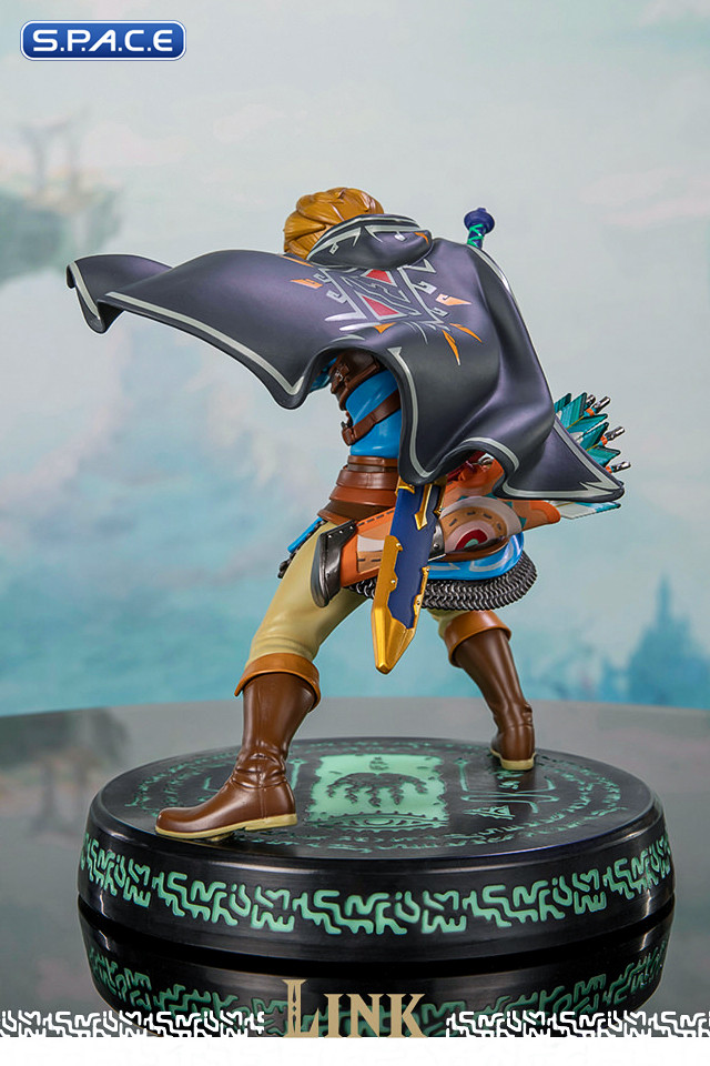 Link PVC Statue (The Legend of Zelda: Tears of the Kingdom)