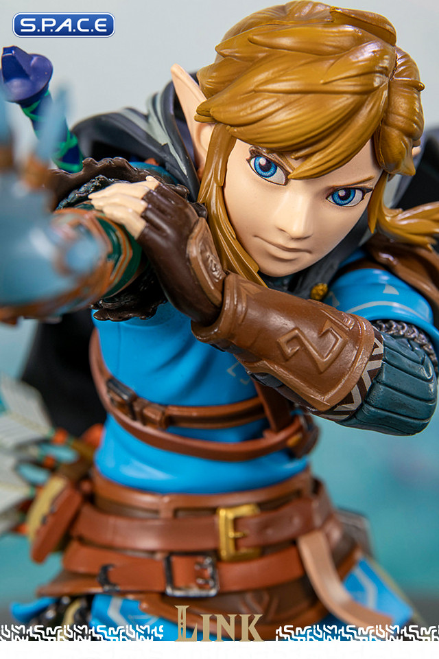 Link PVC Statue (The Legend of Zelda: Tears of the Kingdom)