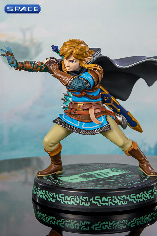 Link PVC Statue (The Legend of Zelda: Tears of the Kingdom)