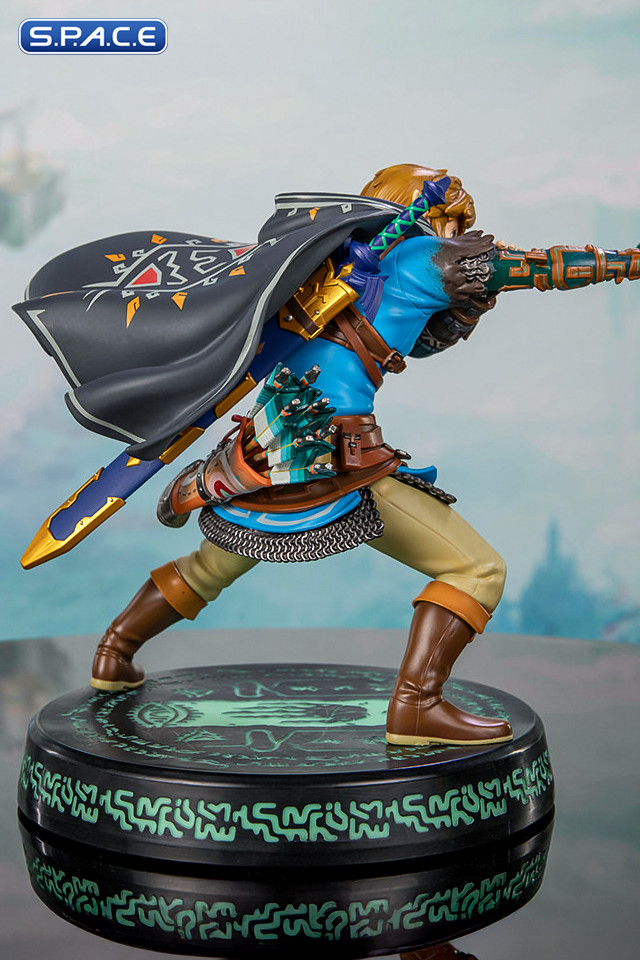 Link PVC Statue (The Legend of Zelda: Tears of the Kingdom)