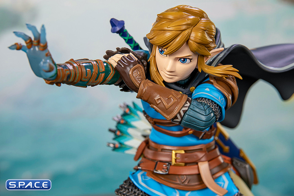 Link PVC Statue (The Legend of Zelda: Tears of the Kingdom)