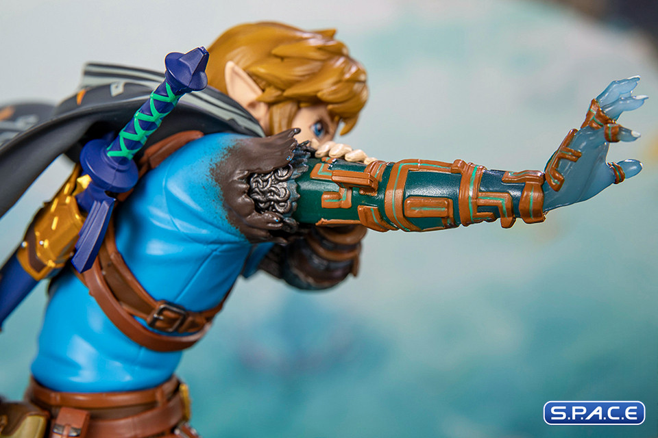 Link PVC Statue (The Legend of Zelda: Tears of the Kingdom)