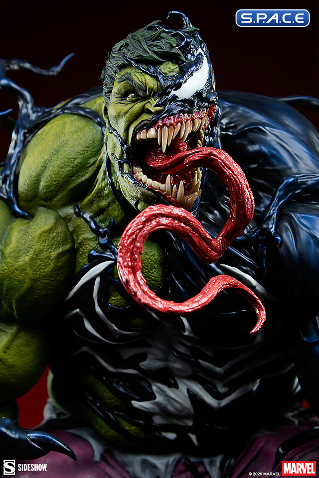 Venomized Hulk Premium Format Figure (Marvel)