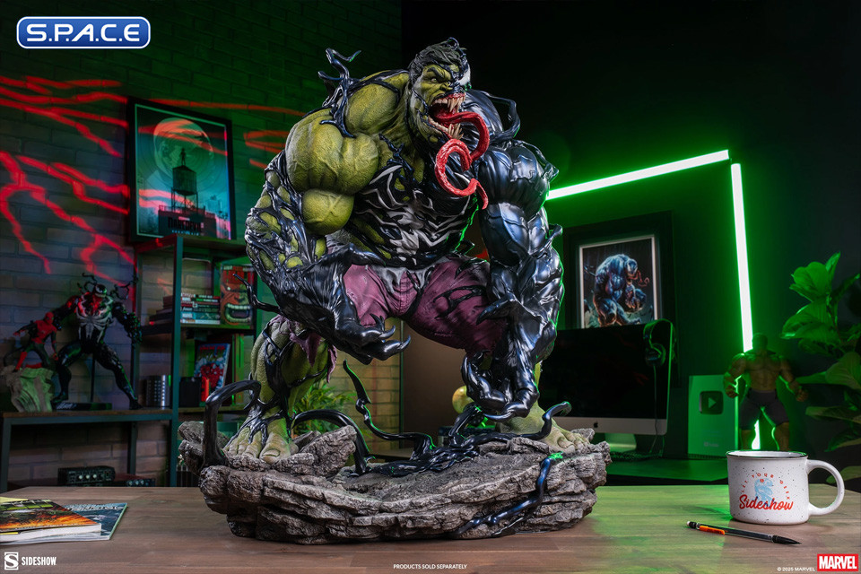 Venomized Hulk Premium Format Figure (Marvel)
